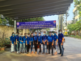 Đoàn cơ sở Bệnh viện Phụ sản thành phố Cần Thơ thực hiện công trình thanh niên “Tết trồng cây”.